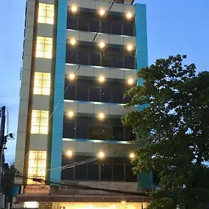 Hotel Pleasure View, Yangon